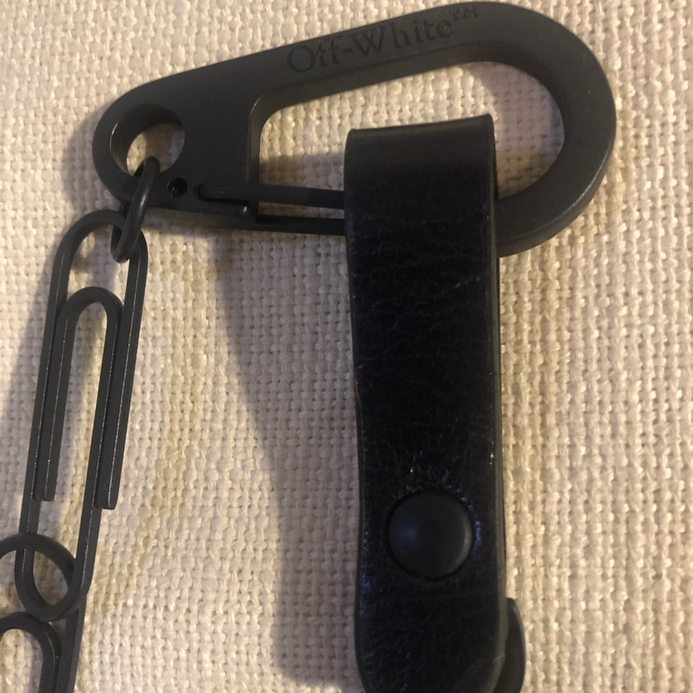 Off-White Paper Clip Necklace (Black)